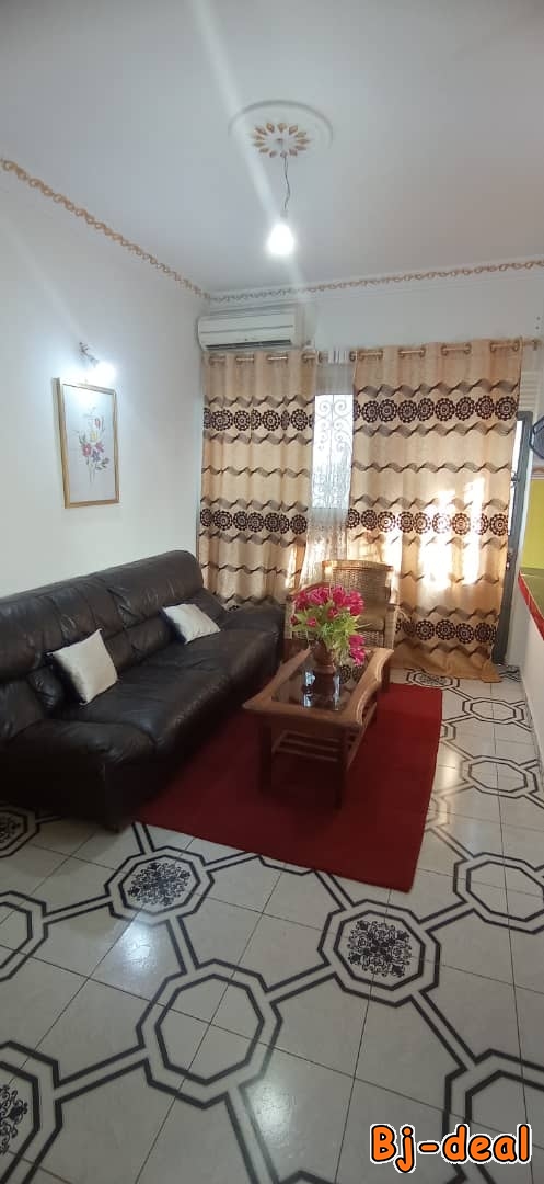 Image principale de Des studio meublés