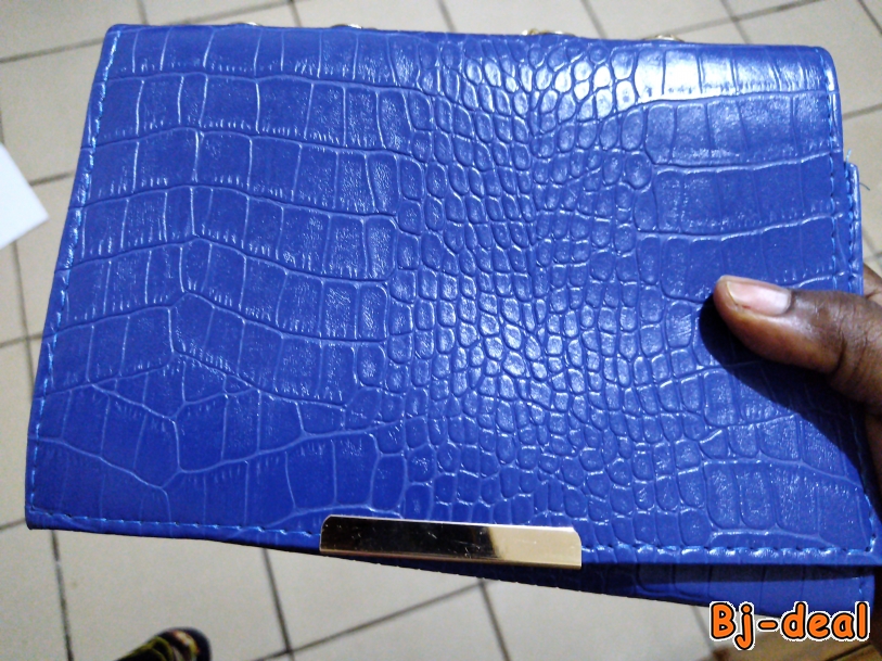 Main image of Sac à main à petit prix