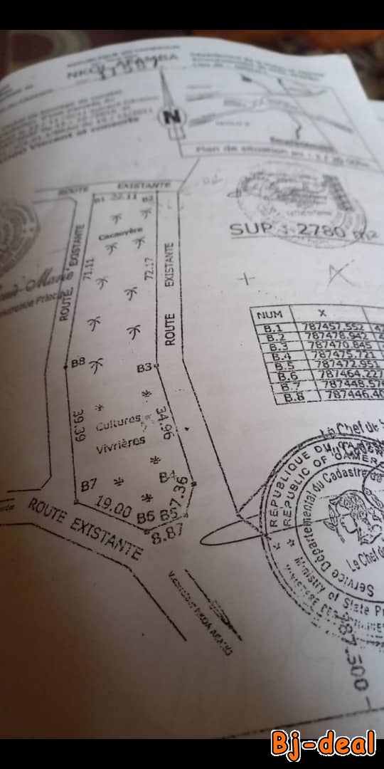 Main image of Vente de terrain titré