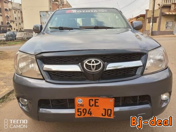 Main image of Toyota Pick-up Hilux