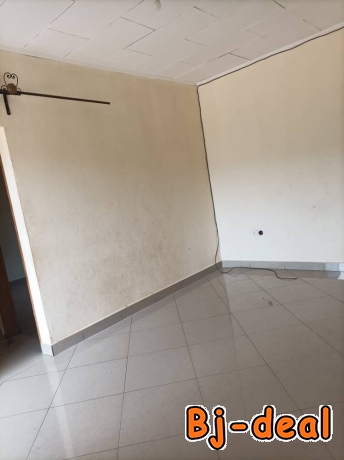 Image principale de Studio moderne à louer à Nsam Obam ongola