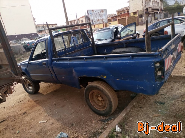 Main image of Toyota Pick-up Hilux année 1994