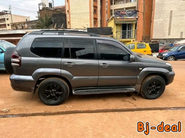 Image principale de Prado Land Cruiser Gx