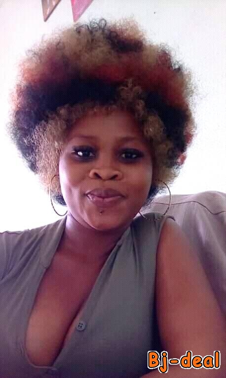 Image principale de Jeune fille de 24 ans dispo pour partie coquine