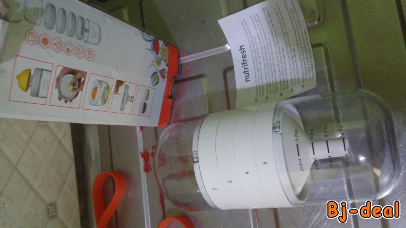 Main image of Presse agrumes manuel gradué