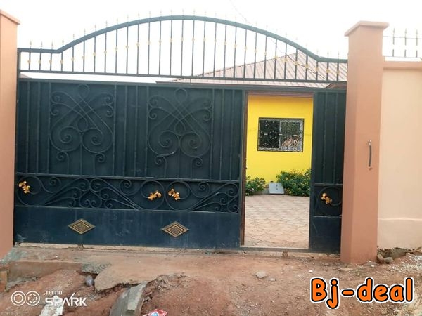 Main image of Belle Villa neuve titrée sur 400m2 à vendre