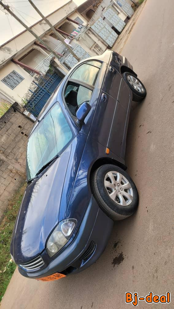 Image principale de Toyota avensis berline 99