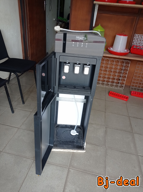 Main image of fontaine à eau fraiche pour bureau