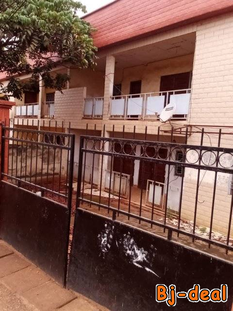 Main image of VETNE IMMEUBLE A MVAN