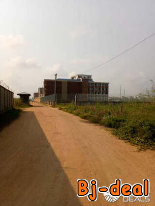 Image principale de Terrain à vendre à Bonamoussadi