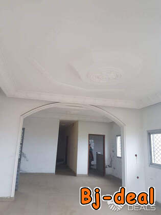 Main image of Immeuble R 3 à vendre à Logpom