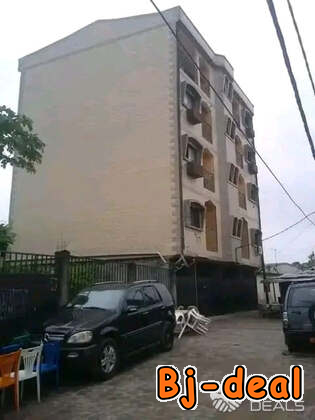 Main image of Immeuble à vendre à Akwa