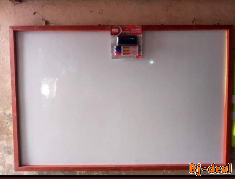 Image principale de Tableau Blanc -Made in Cameroun