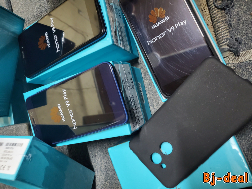 Main image of Honor V9 Play en Solde scelle avec pochette