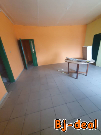 Main image of VASTE LOCAL COMMERCIAL  EN MINI VILLA BIEN SITUÉ