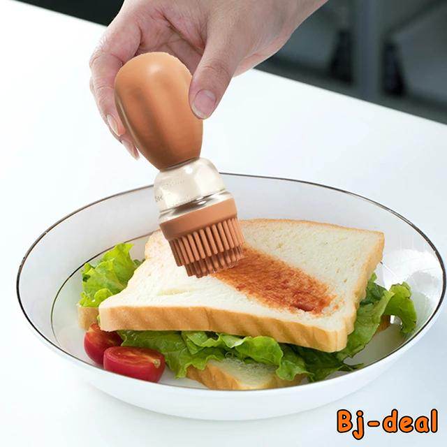 Main image of Distributeur de lhuile avec pinceau