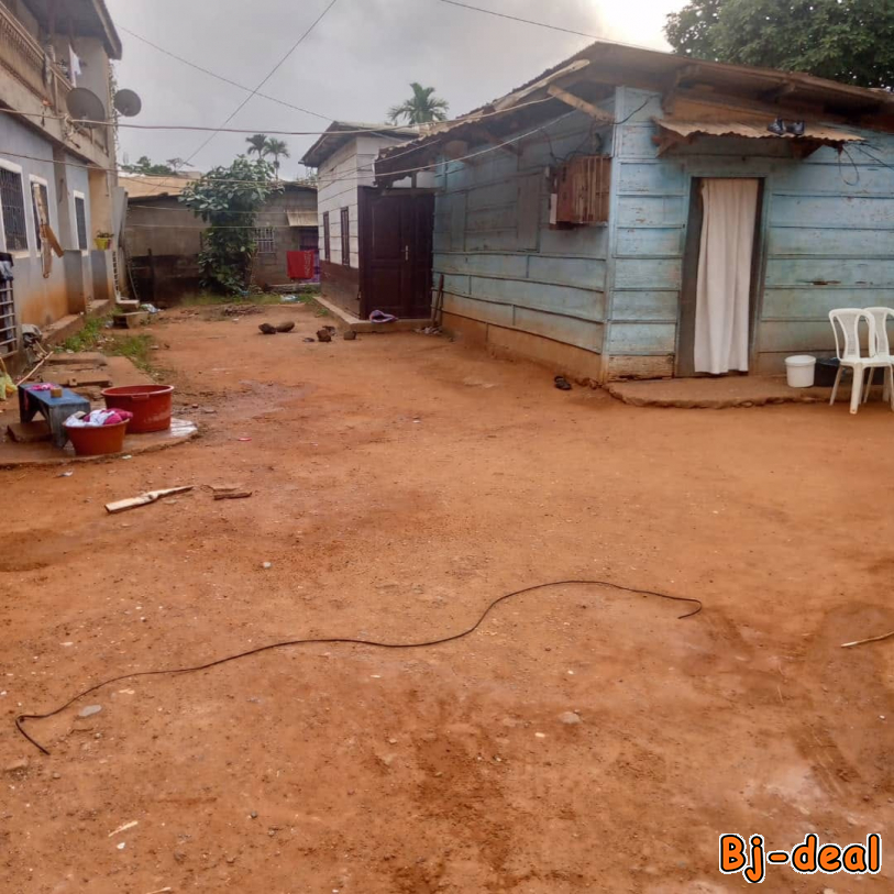 Main image of Terrain titré Commercial à vendre à Essos