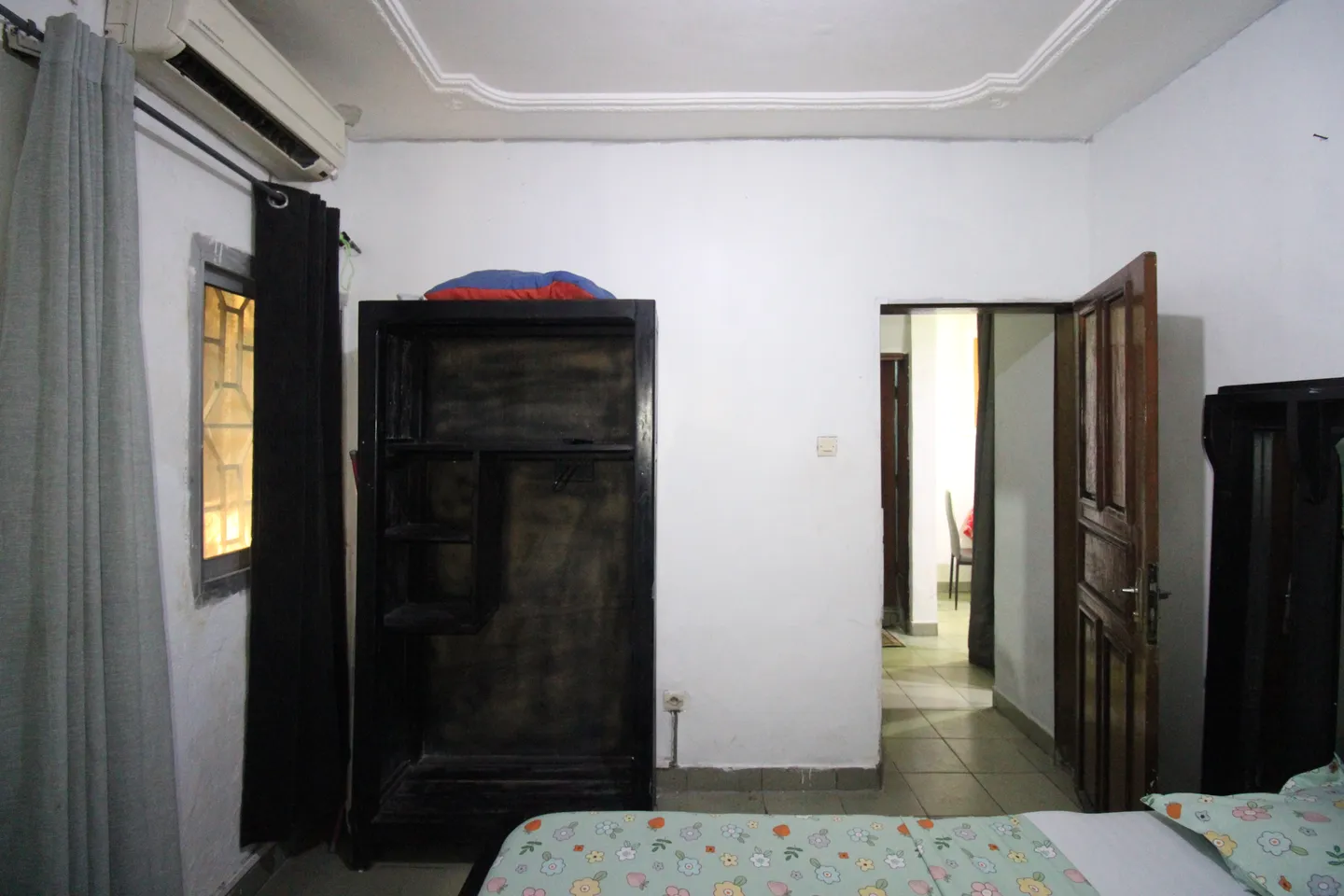 Image principale de studio meublé derrière le lycée Mongo