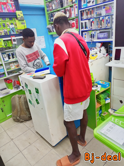 Main image of Jeune mec beau dispo pour un sexfriends