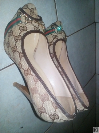 Main image of Talons Gucci origine occaz