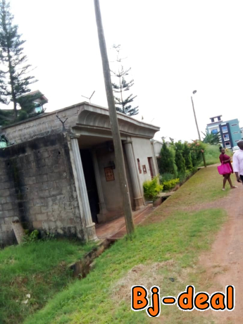 Main image of Terrain titré à Mvan Complexe Beac à vendre