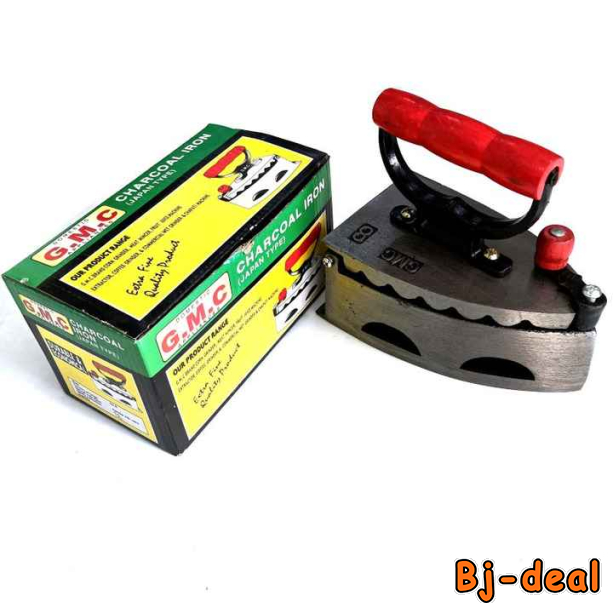 Image principale de FER À REPASSER À CHARBON