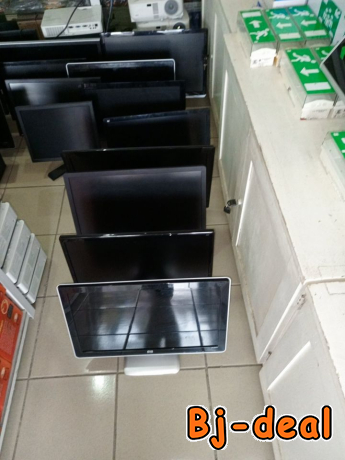 Image principale de ECRAN DESKTOP 19 à 24 POUCES