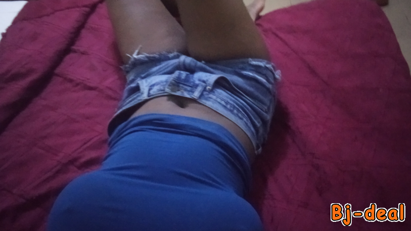 Image principale de Jeune coquine 22 ans dispo pour sexer