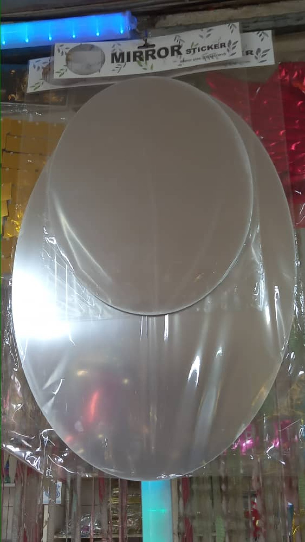 Main image of Miroirs adhésifs autocollants Petit et grand format