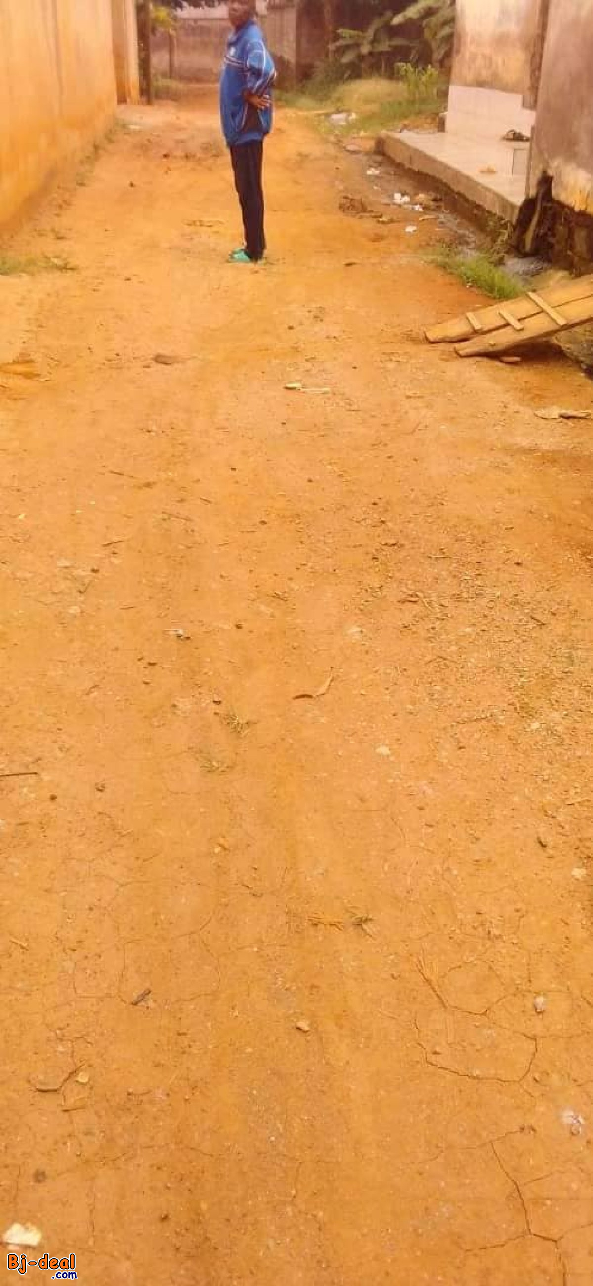 Main image of Terrain plat titré à vendre à Nkoabang itambe à 200m de la route principale