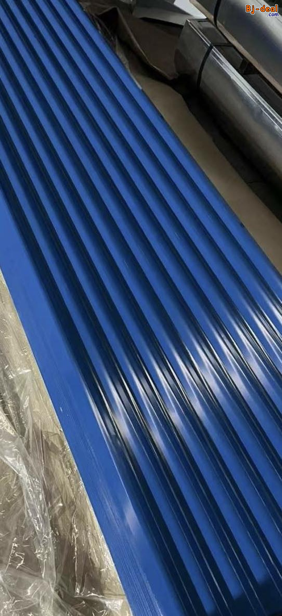 Main image of grande solde chez Tacc metrobond et charpente