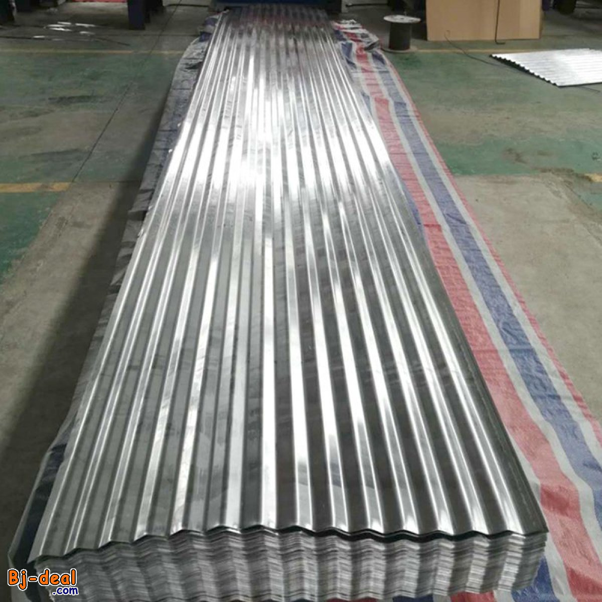 Image principale de NOUS LIQUIDONS Tôles ondulées 3m aluminium pure et nature épaisseur 0.35