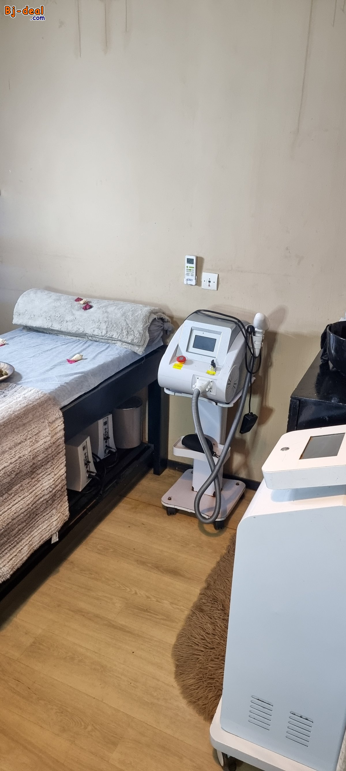 Main image of FOND DE COMMERCE INSTITUT DE BEAUTE SITUE A BONAPRISO A VENDRE