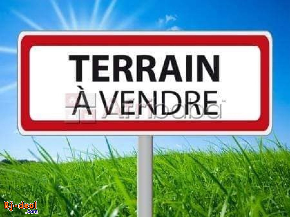 Main image of Terrain titré à vendre à Essazock à 1kmdu goudron apres Nsimalens sur la route de mbalmayo