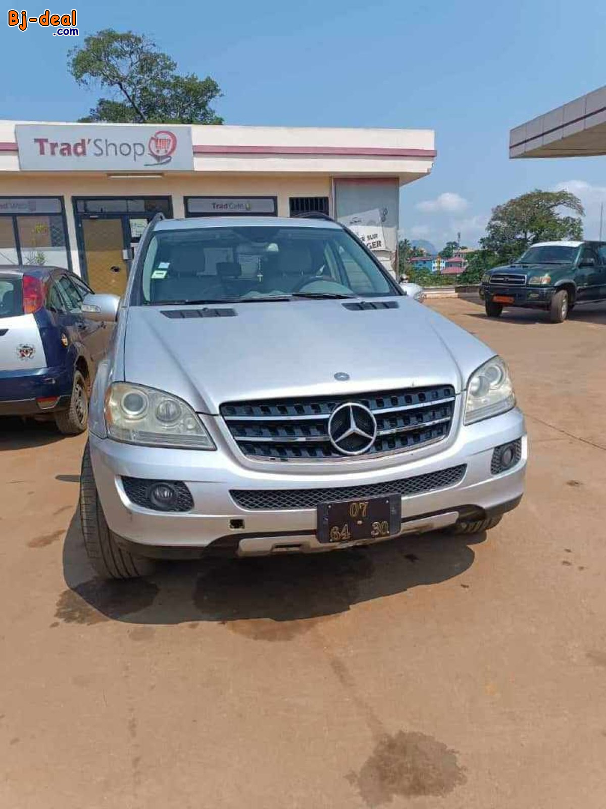 Image principale de Mercedes ml a vendre Yaoundé