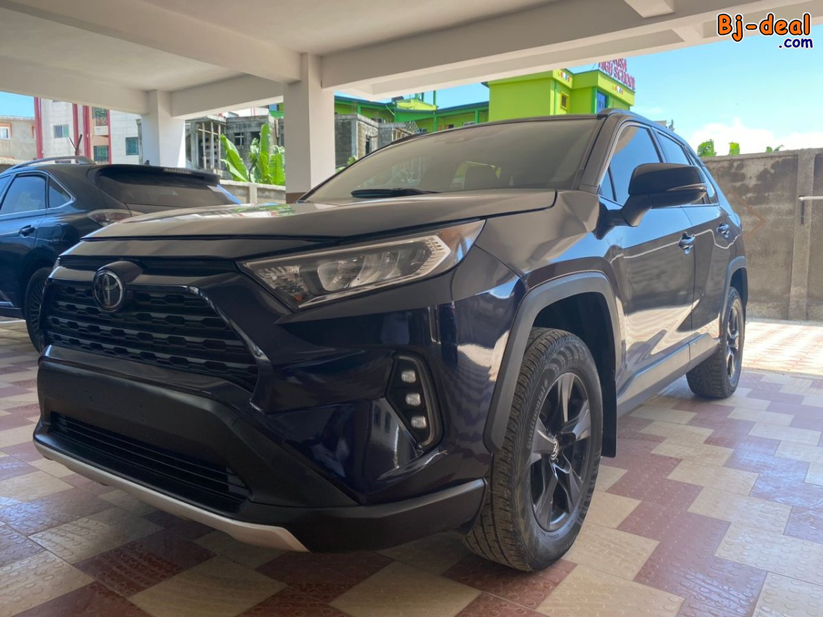 Main image of Toyota RAV4 année 2021 Douala