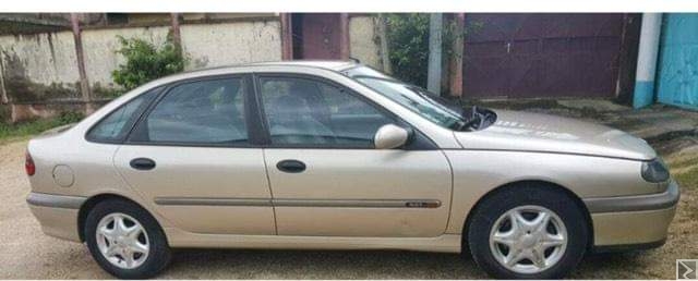 Image principale de Renault Laguna