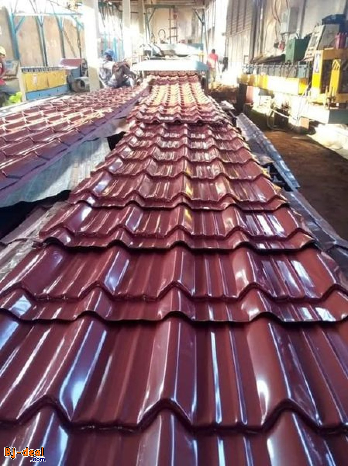 Main image of TOLES ET ACCESSOIRES ALUMINIUM SOCATRAL et ALUZINC disponible chez TACC