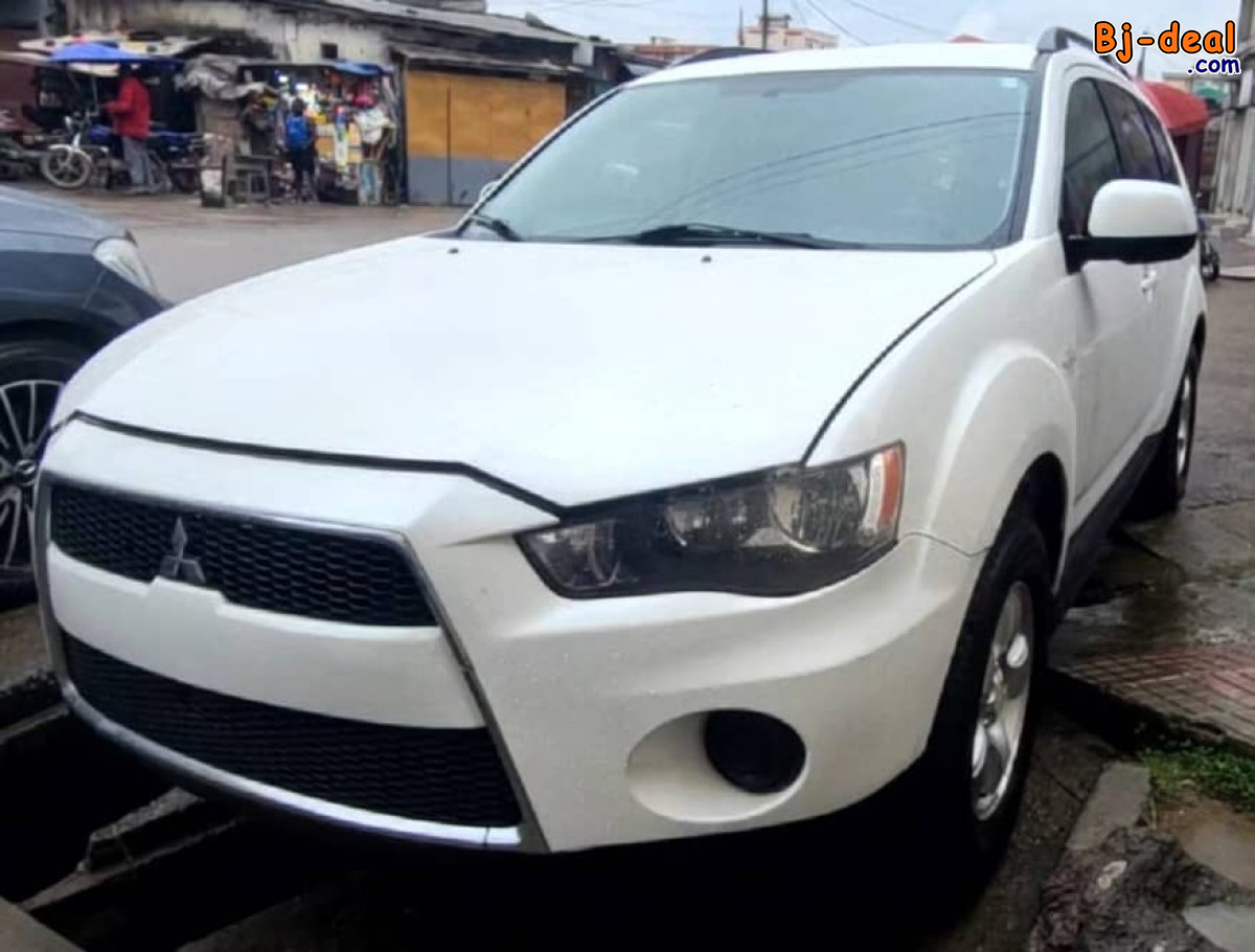 Image principale de Mitsubishi Outlander année 2012