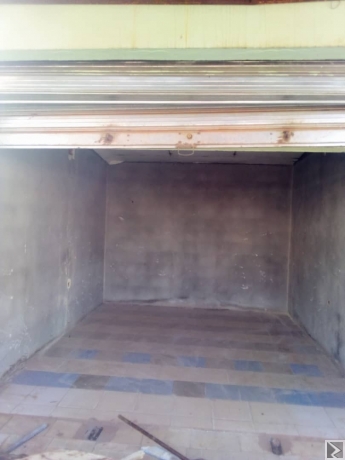 Main image of Local avec toilette externe a louer Mimboman