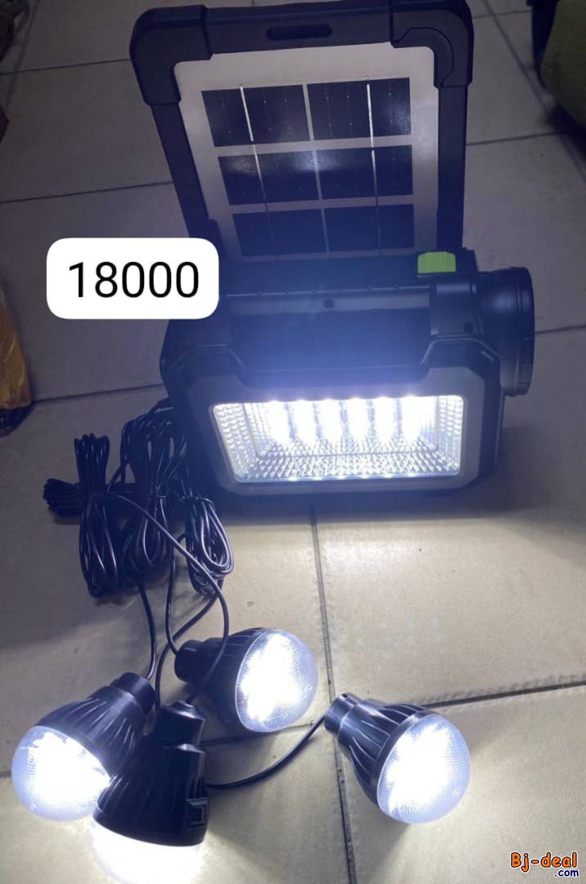 Main image of Lampes solaires avec plaque solaire