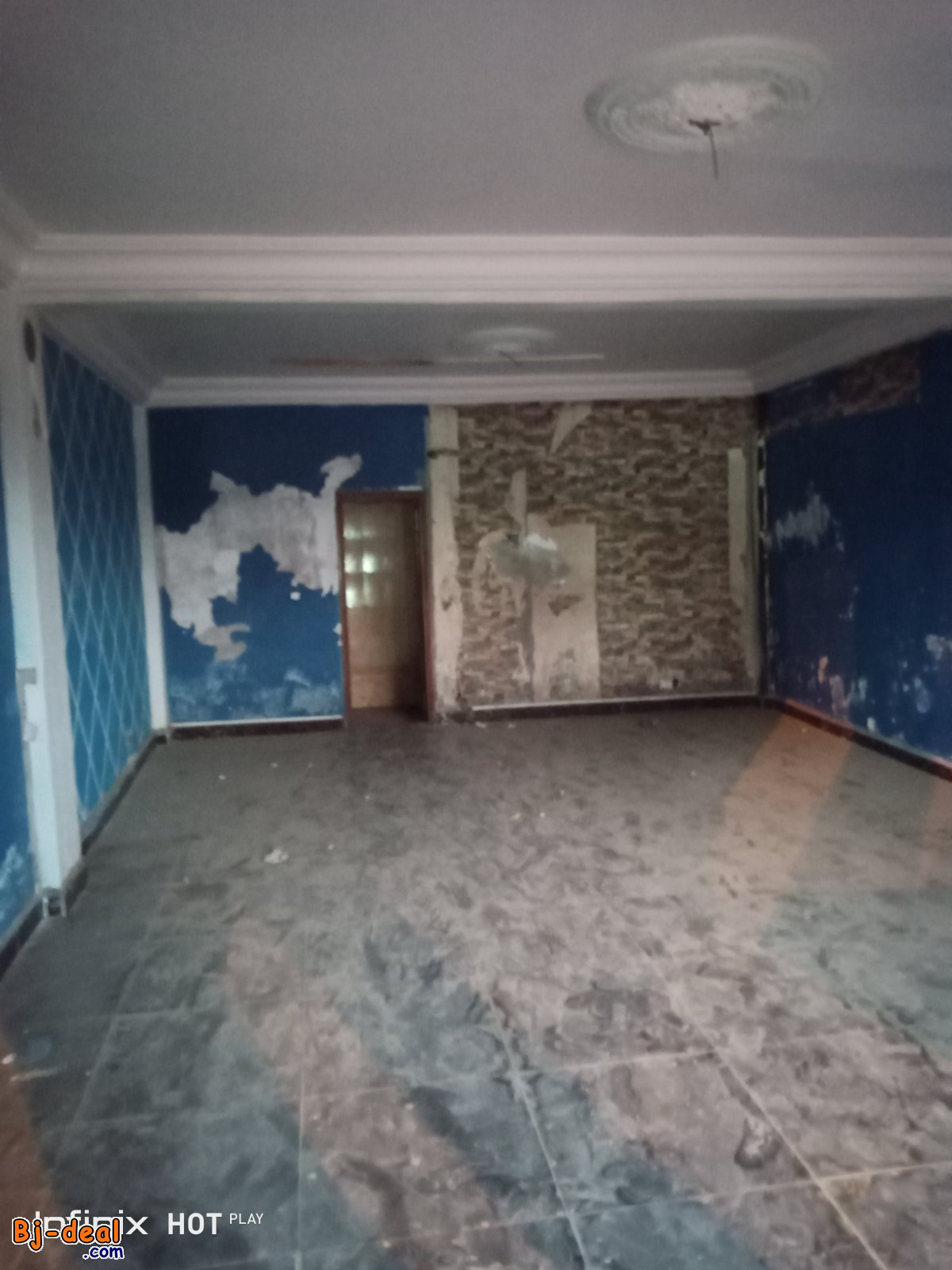 Main image of Boutique à louer bonamoussadi