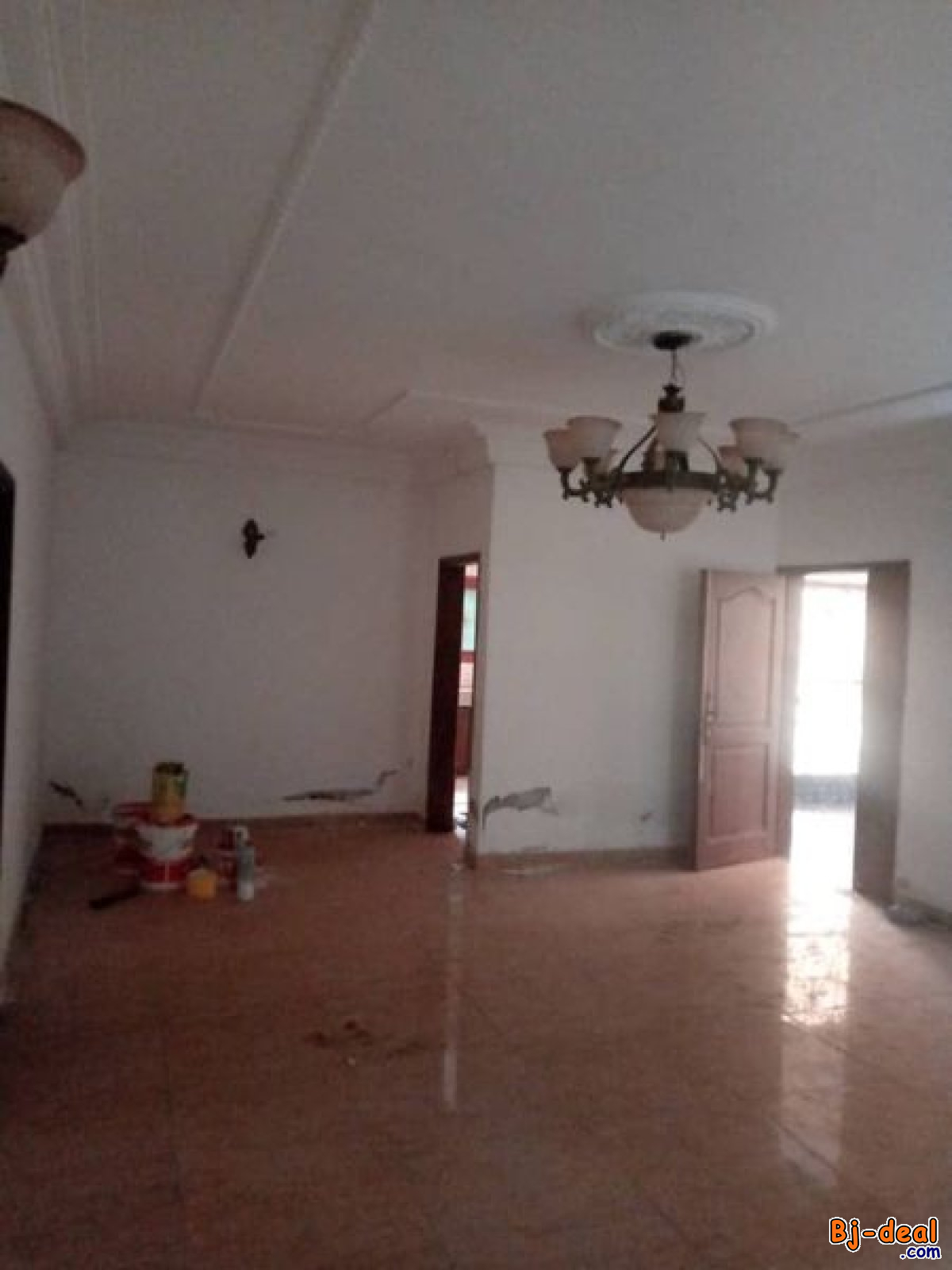 Image principale de Appartement avec eau chaude parking à Emana pont