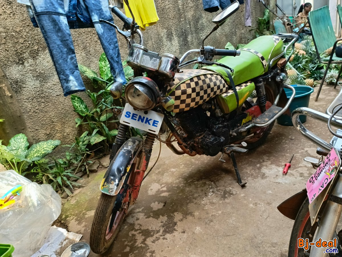 Main image of Recherche un moto taxi man