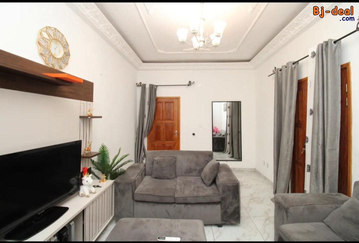 Main image of Studio meublé disponible