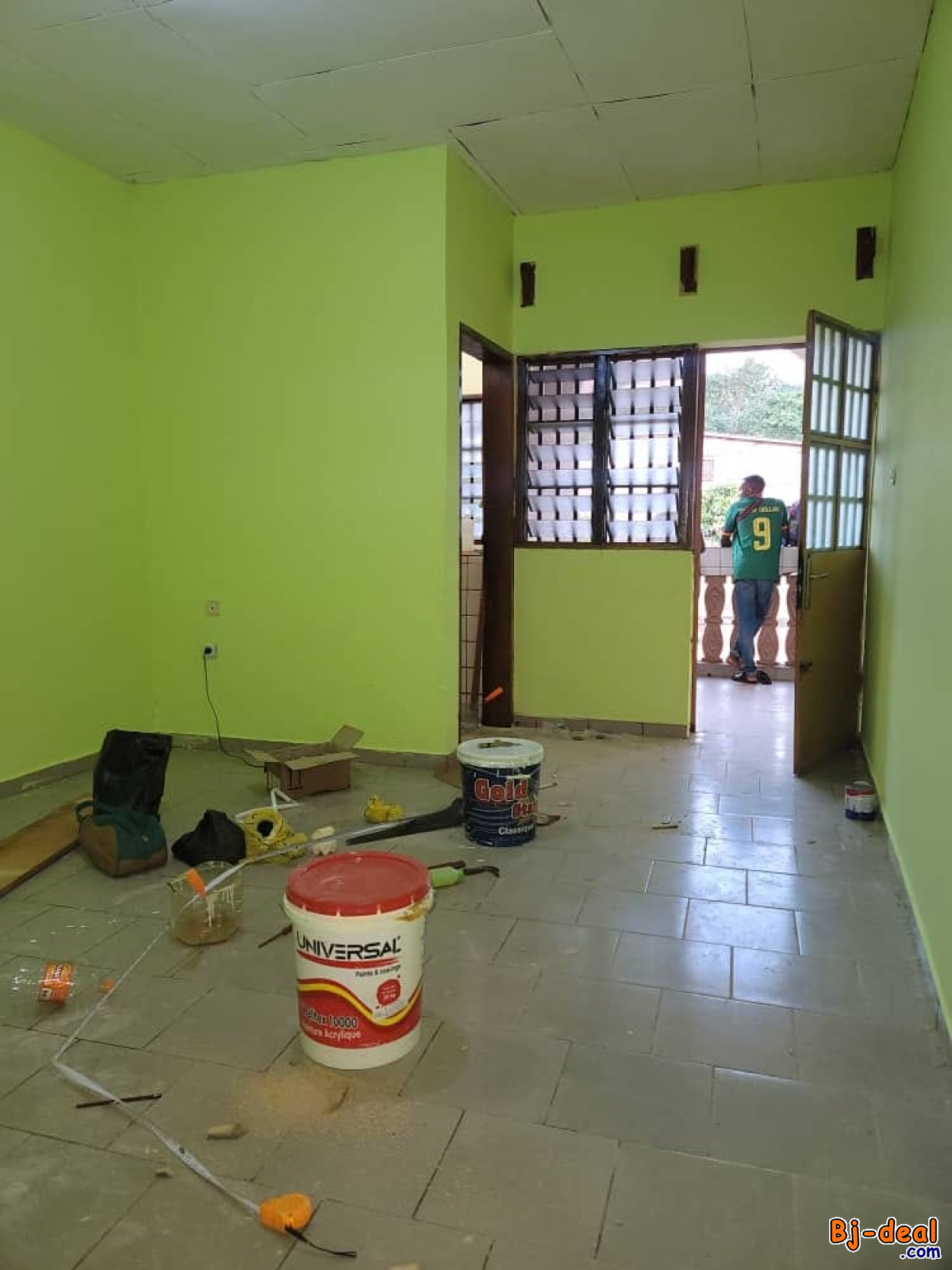 Image principale de Studio à l&amp;#039;étage à Nsimeyong