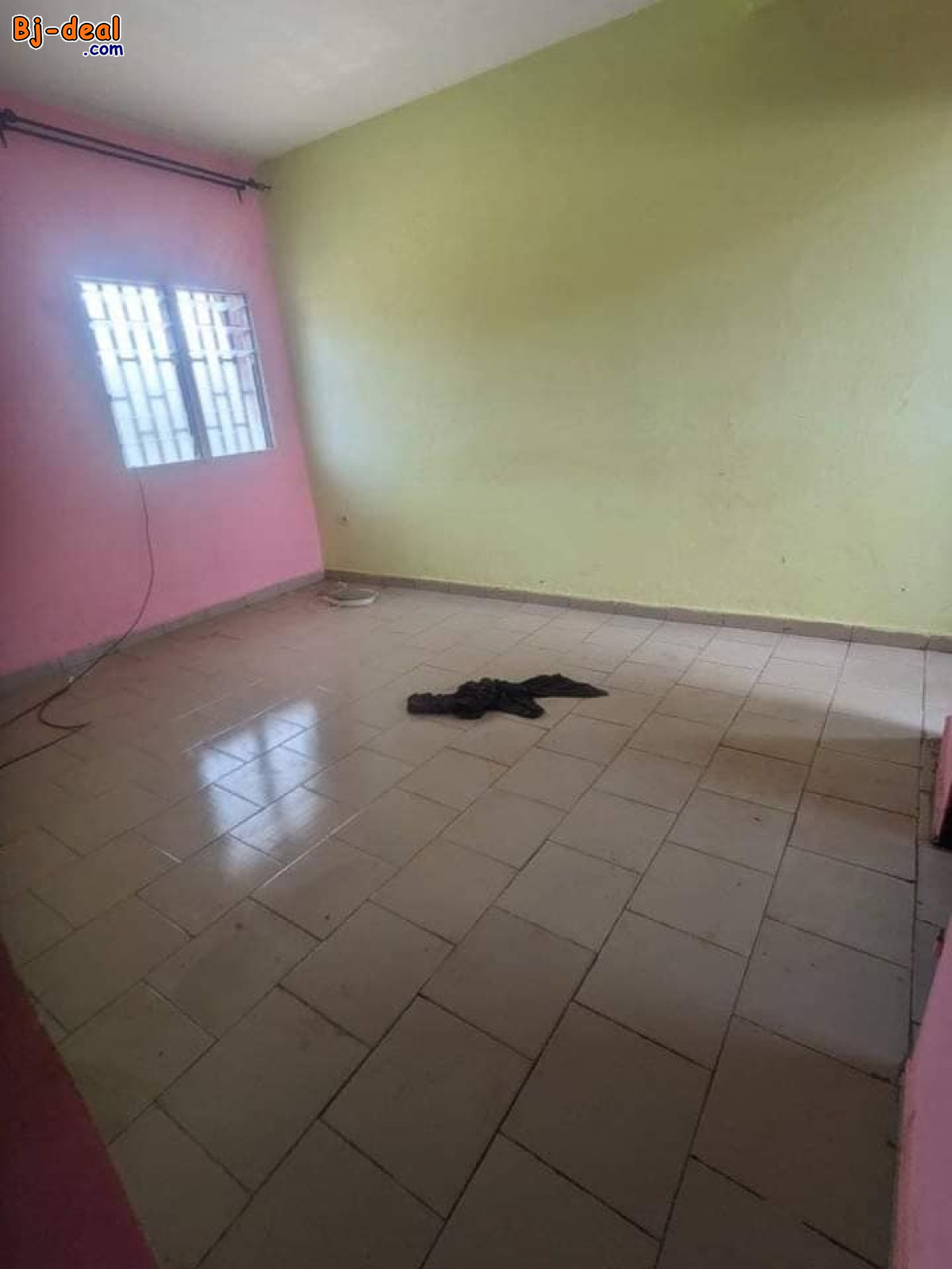 Image principale de Studio avec forage au carrefour Tkc