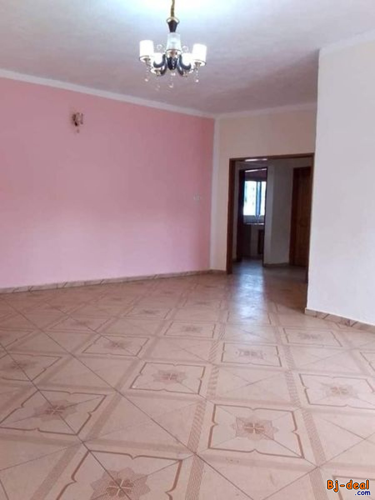 Image principale de Appartement propre avec parking à Odza Happy