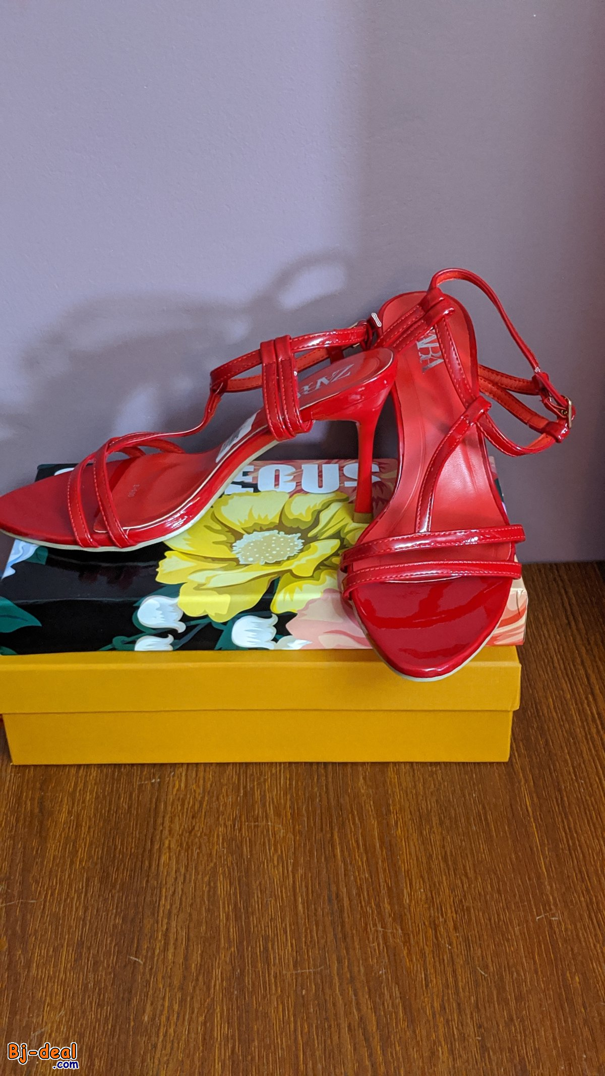 Main image of Talons classique premuim Zara