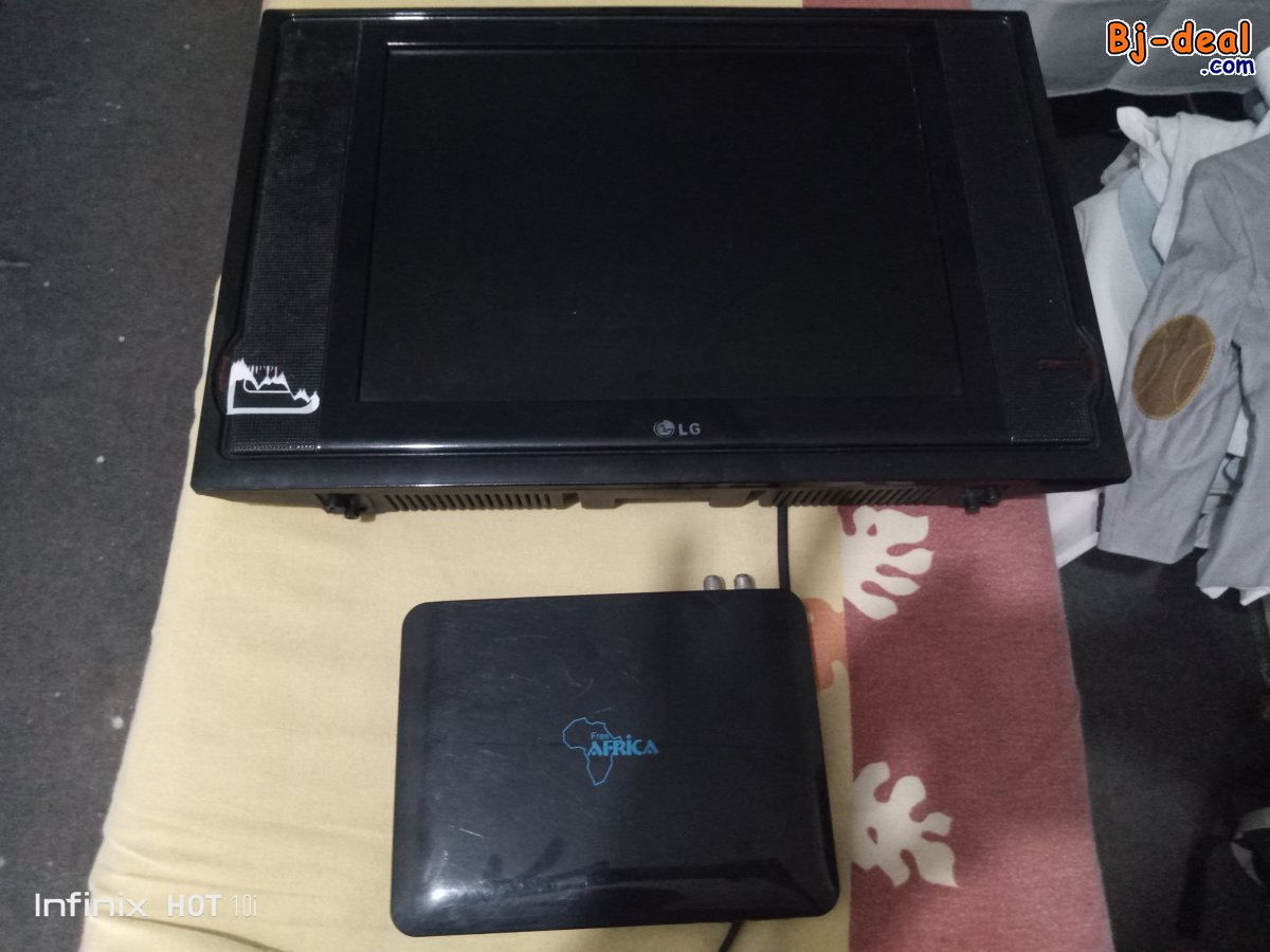 Main image of Téléviseur et décodeur Free Africa